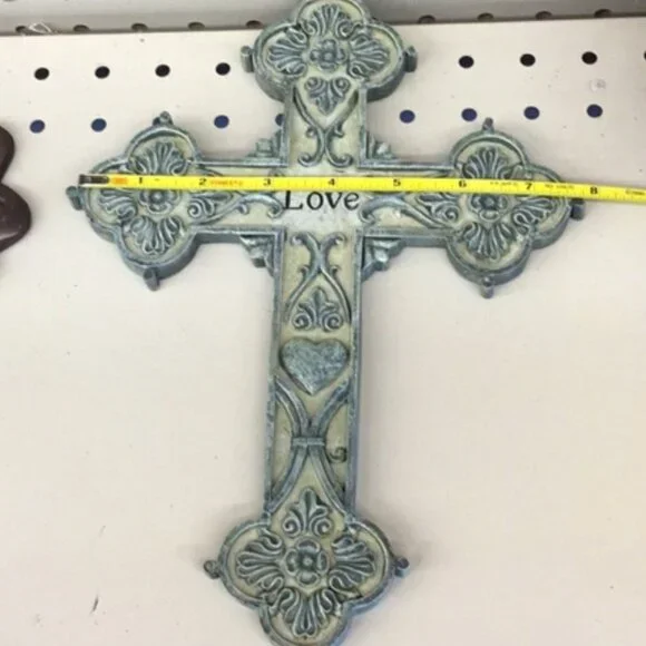 Green Celtic “Love” Decorative Wall Cross - Picture 3 of 6